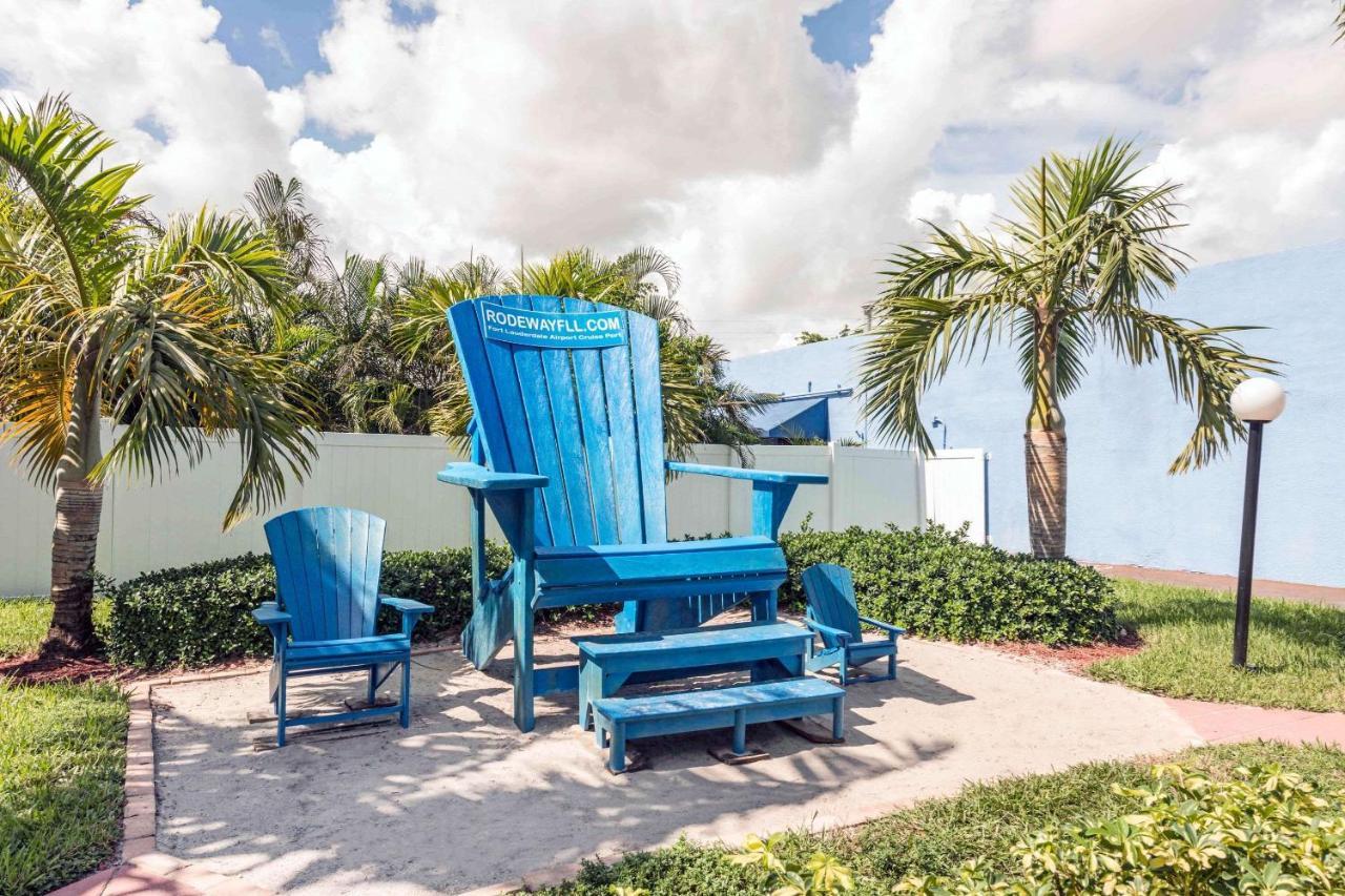 Rodeway Inn & Suites Fort Lauderdale Airport & Cruise Port Exterior photo