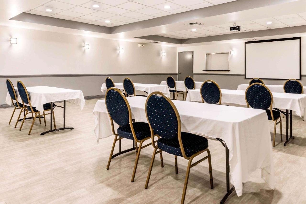 Rodeway Inn & Suites Fort Lauderdale Airport & Cruise Port Dania Beach Exterior photo
